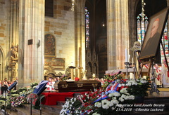 Rakev kardinála Josefa Berana v katedrále sv. Víta. Zdroj Renáta Lucková